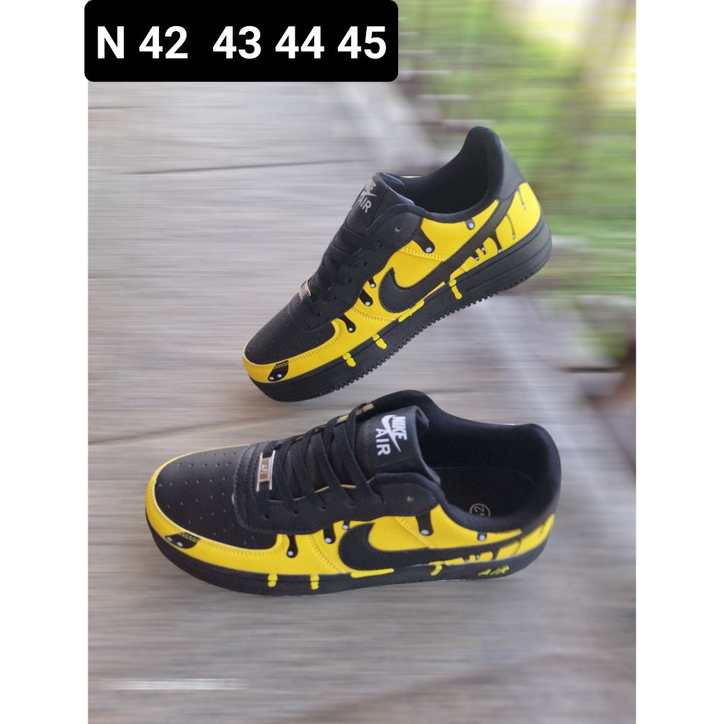 Air Force Amarelo Halloween